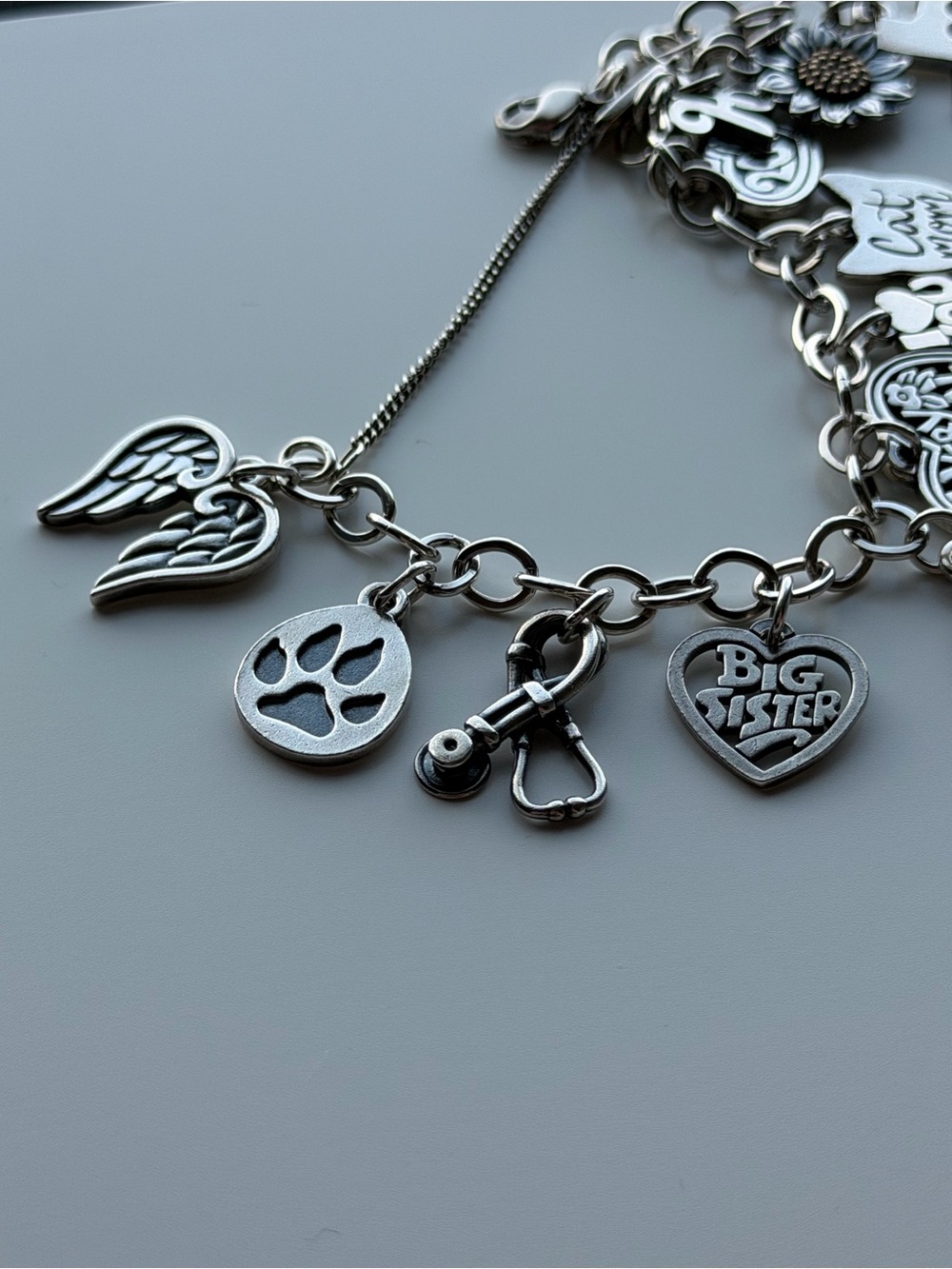 James Avery 925 Sterling Silver Charm Bracelet w/ P.S. I love you & Heart Charms - Picture 5 of 9